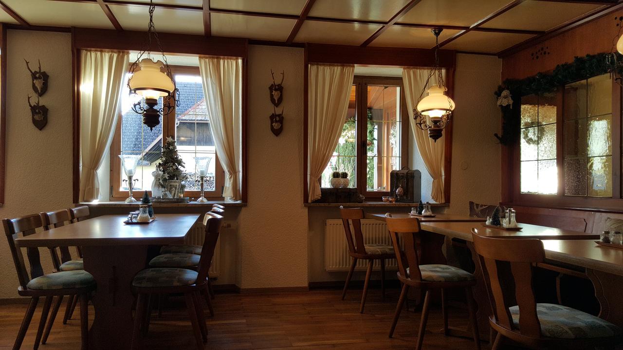 Hotel Gasthof Zum Hirschen Strittmatt Esterno foto