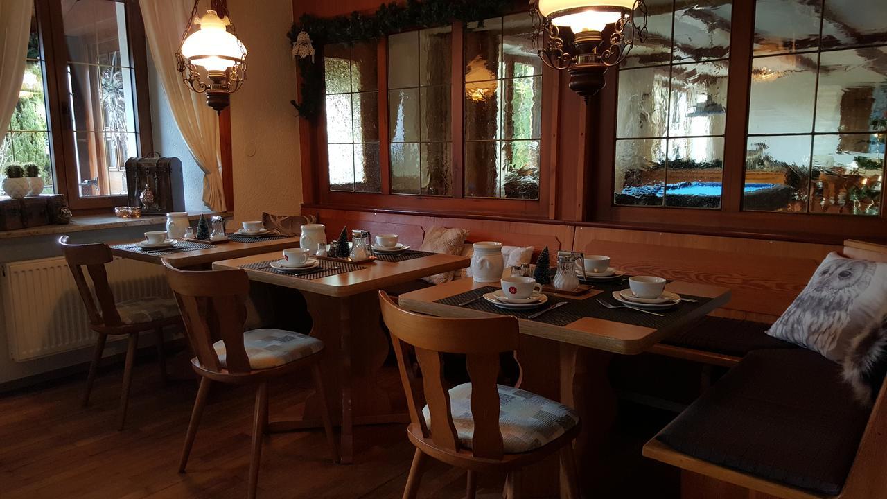 Hotel Gasthof Zum Hirschen Strittmatt Esterno foto